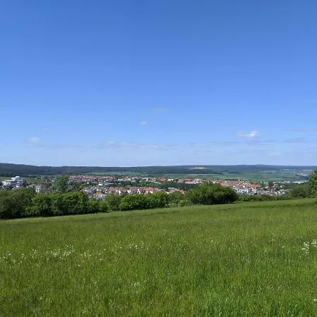 Апартаменты Grosszuegige 3-Zimmer-Wohnung Im Taunus - 2 Baeder & Familienfreundlich