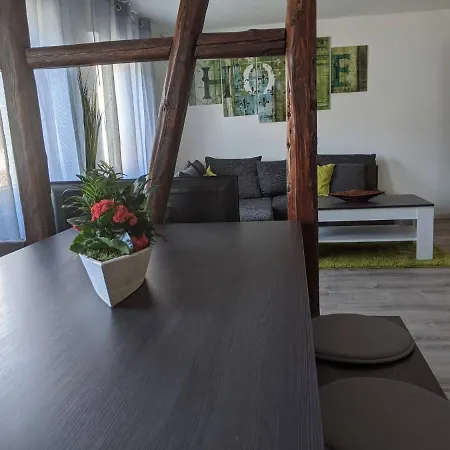 Апартаменты Grosszuegige 3-Zimmer-Wohnung Im Taunus - 2 Baeder & Familienfreundlich Neu-Anspach