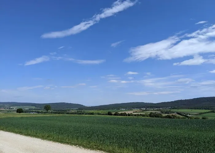 Grosszuegige 3-zimmer-wohnung Im Taunus - 2 Baeder & Familienfreundlich *