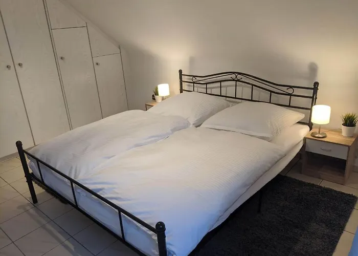 Apartman Grosszuegige 3-zimmer-wohnung Im Taunus - 2 Baeder & Familienfreundlich Neu-Anspach