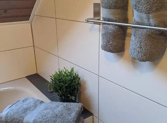 Grosszuegige 3-zimmer-wohnung Im Taunus - 2 Baeder & Familienfreundlich *